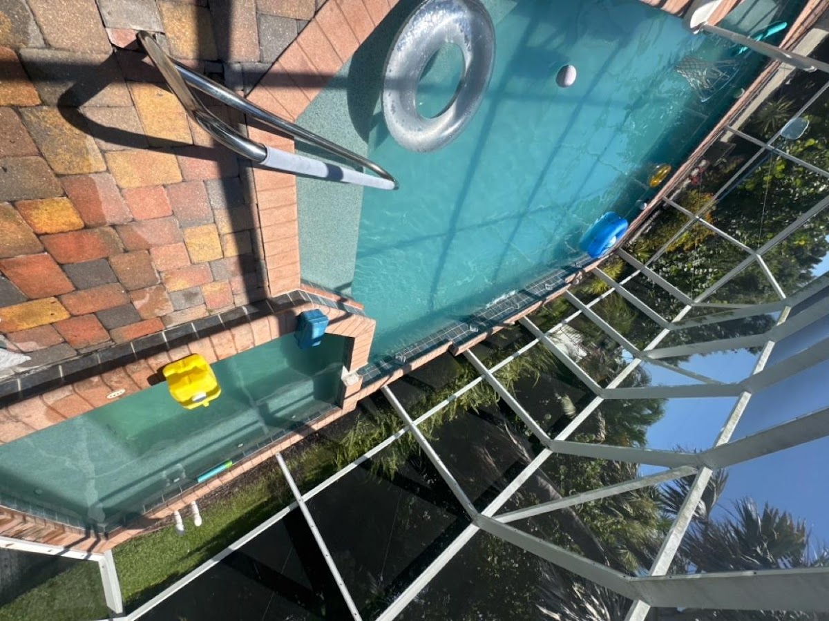 Pool repair Tampa FL